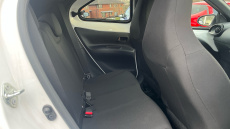 Toyota Aygo X 1.0 VVT-i Edge 5dr Petrol Hatchback